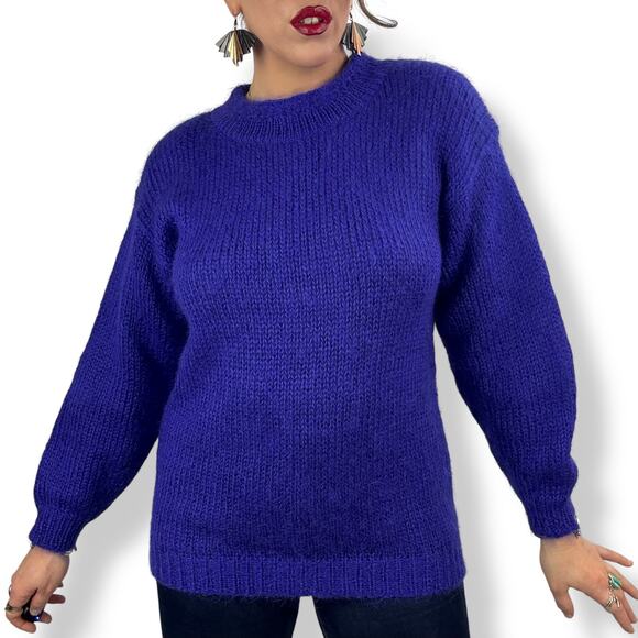 Women's Cozy Blue Sweater - Picture 7 of 16